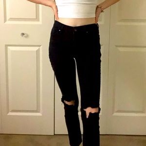 Black skinny jeans